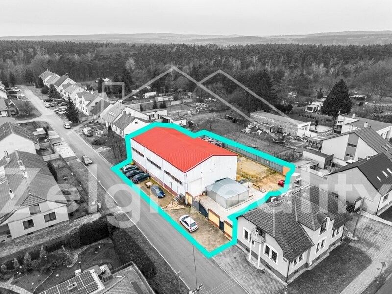 Sklady, Dubňany, 696 03