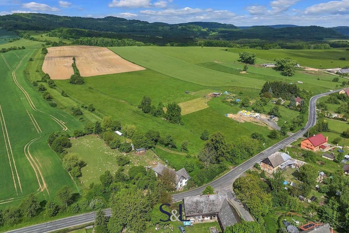 Prodej pozemek pro bydlení - Valteřice, 471 05