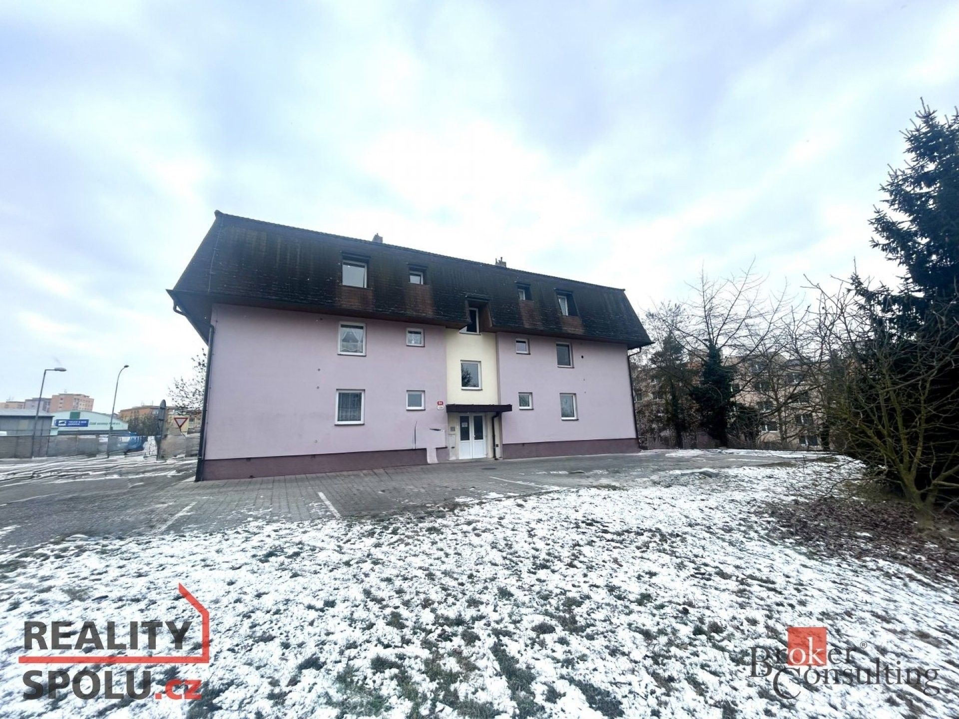 2+1, V Malé Doubravce, Plzeň, 74 m²