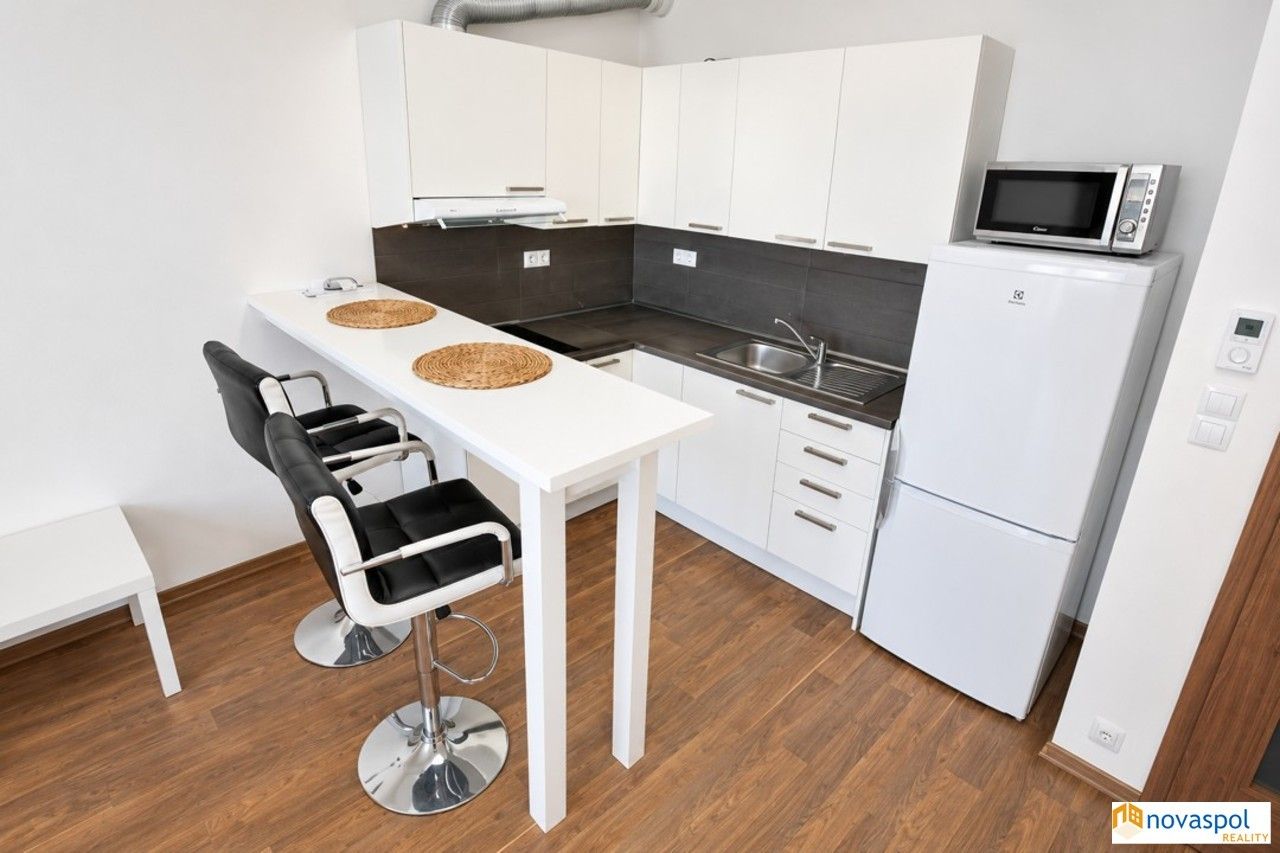 Byt 1+kk · 37 m² · Rižská, Praha - 4