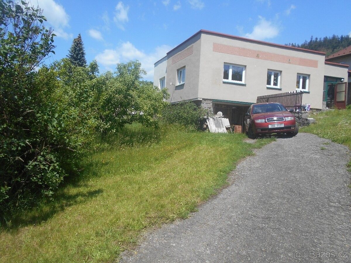 Rodinné domy, Jimramov, 592 42