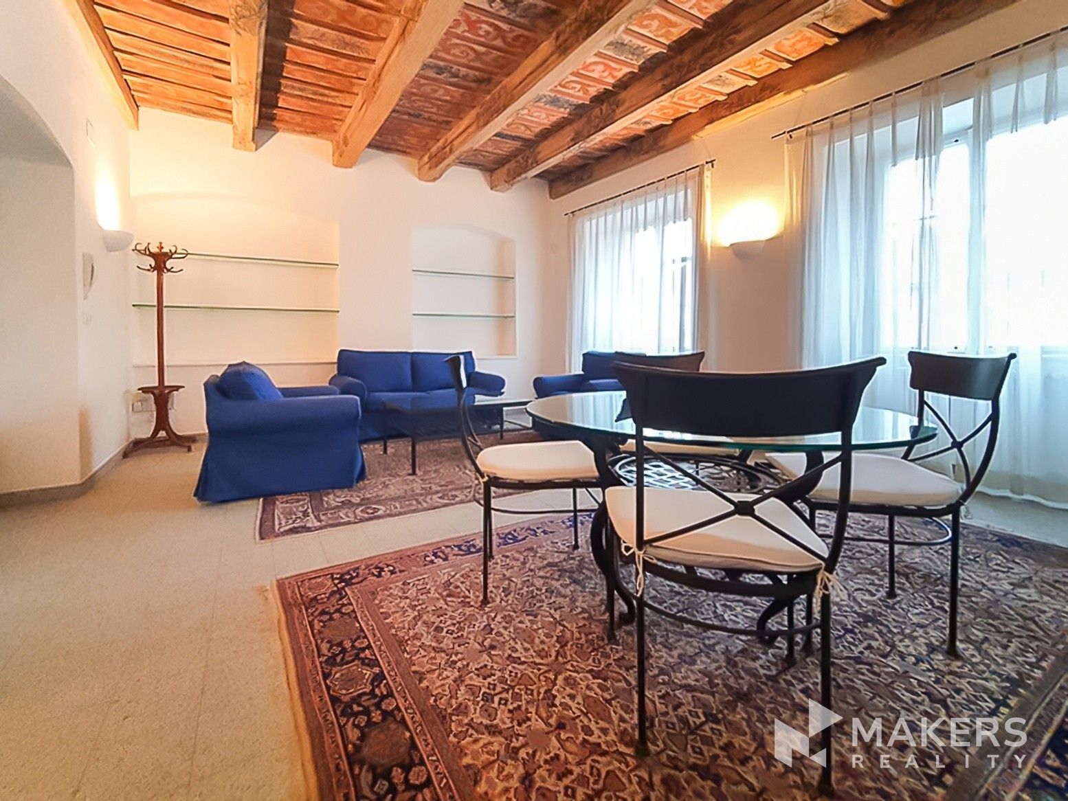 Pronájem byt 3+1 - Hroznová, Praha, 73 m²