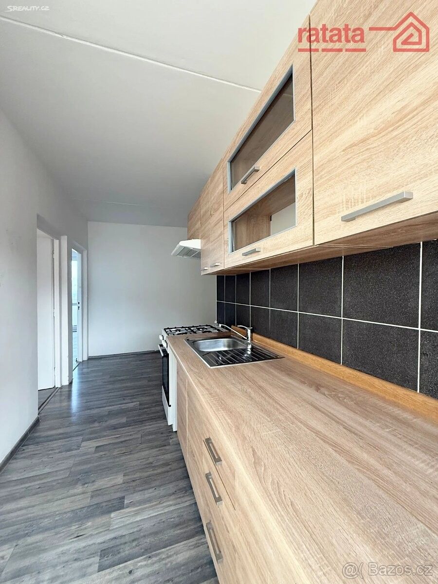 Pronájem byt - Chomutov, 430 04