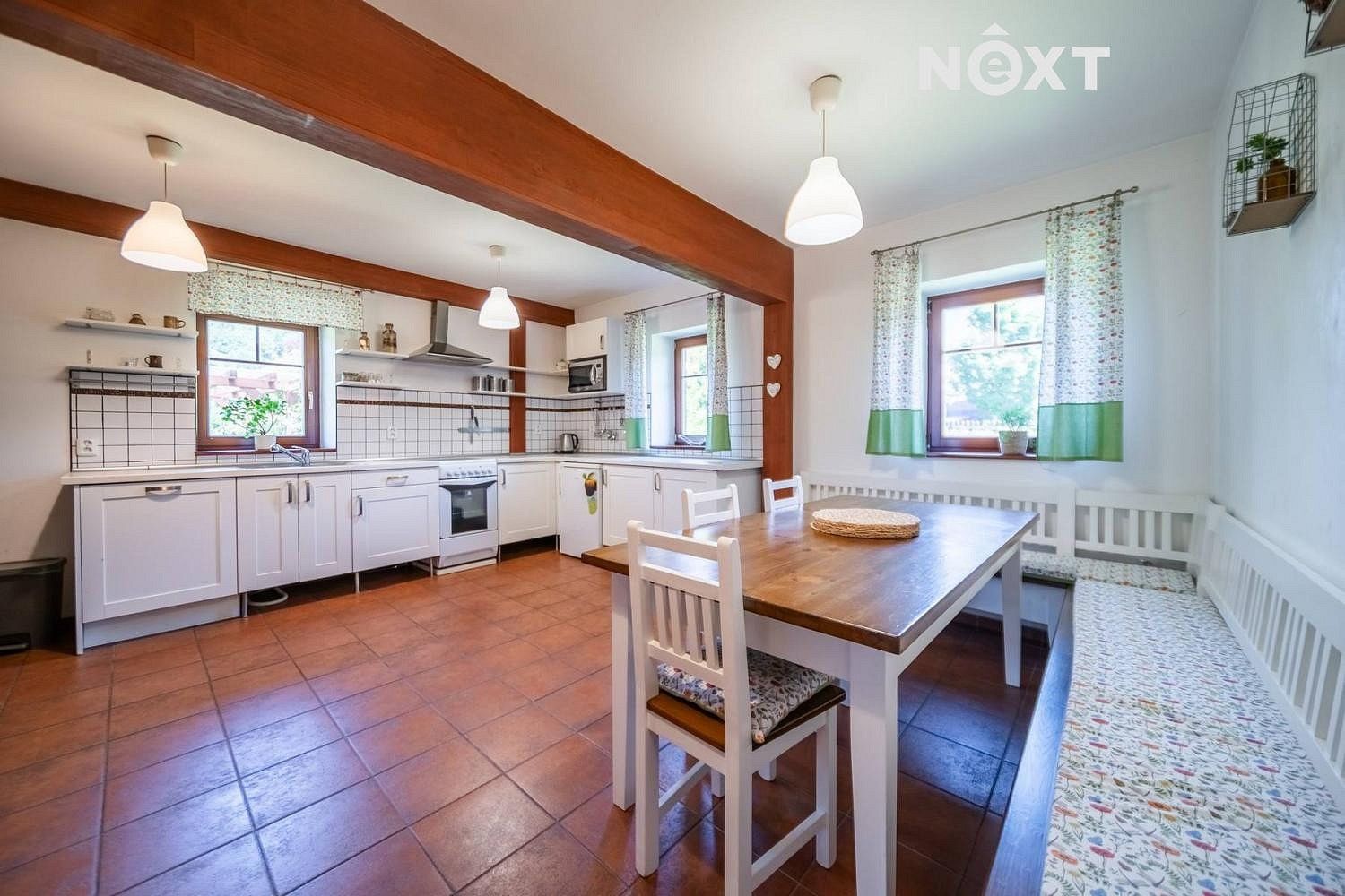 Prodej rodinný dům - Nový Hrozenkov, okres Vsetín, 328 m² - 5