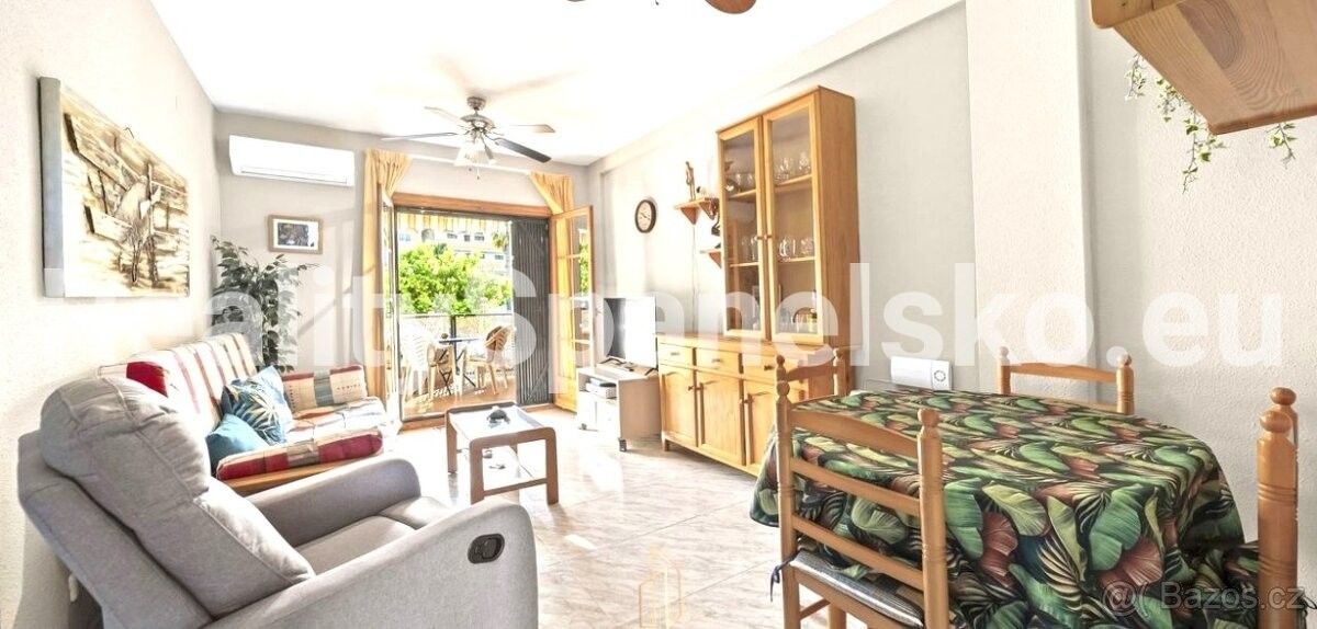 Byty, 987 66, Zahraničí