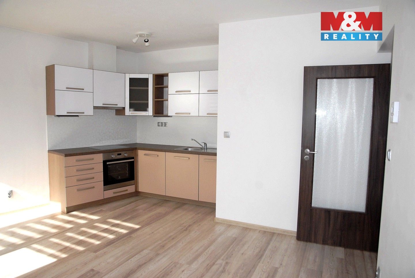 Pronájem byt 2+kk - Ruská, Jičín, 47 m²