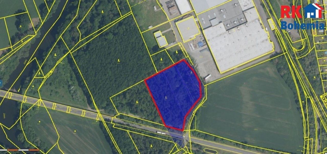Komerční pozemek, 9 493 m²