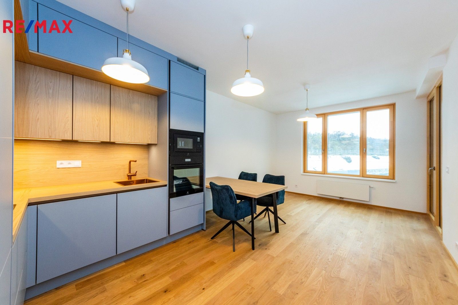 2+kk, U Komína, Praha, 53 m²