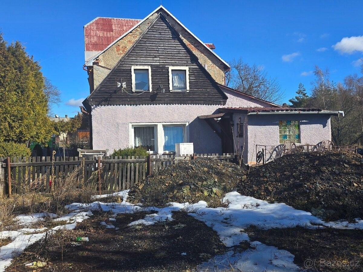 Rodinné domy, Kovářská, 431 86