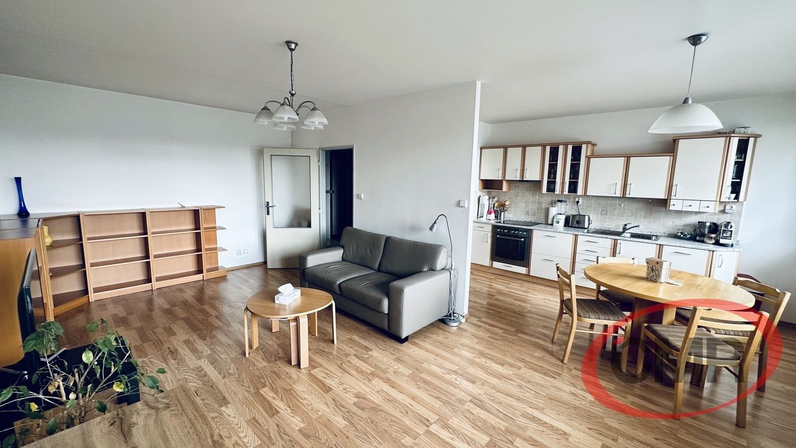 3+kk, Na záhonech, Praha, 79 m²