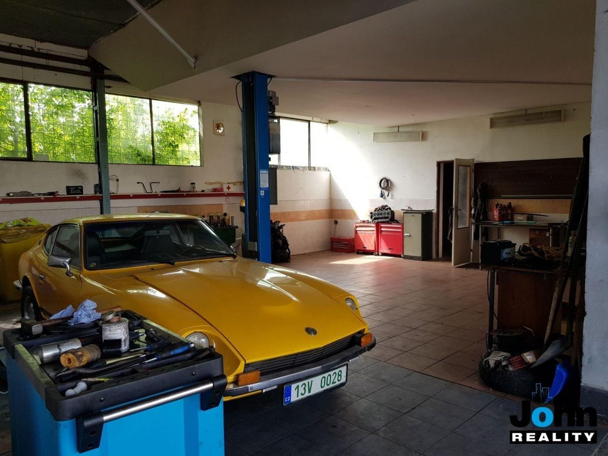 Výrobní prostory · 730 m² · Obchodní, Most - 3