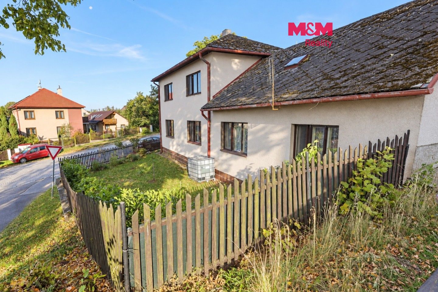 Prodej rodinný dům - Skuhrov, 100 m² - 1