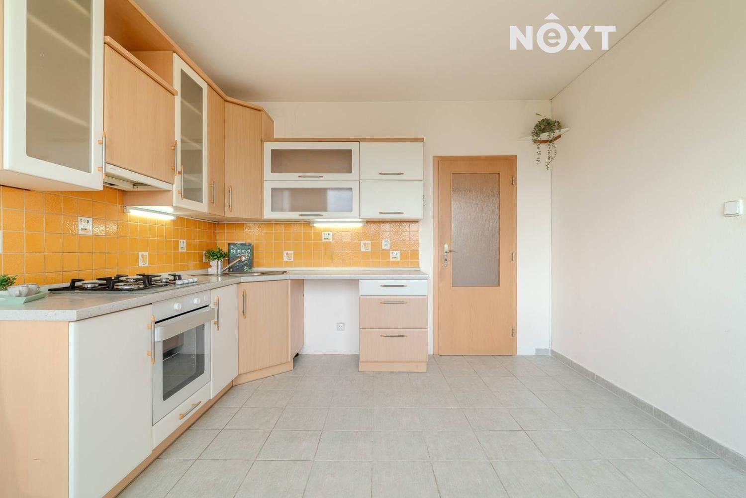 Pronájem byt 2+kk - J. Opletala 902, České Budějovice 2, 35 m² - 5