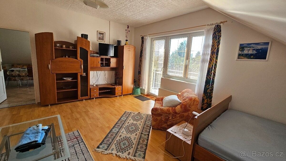 Pronájem restaurace - Hostivice, 253 01