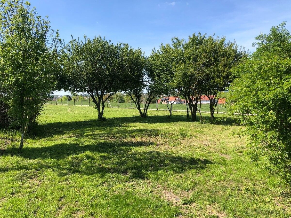 Zahrady, Zdiby, 250 66