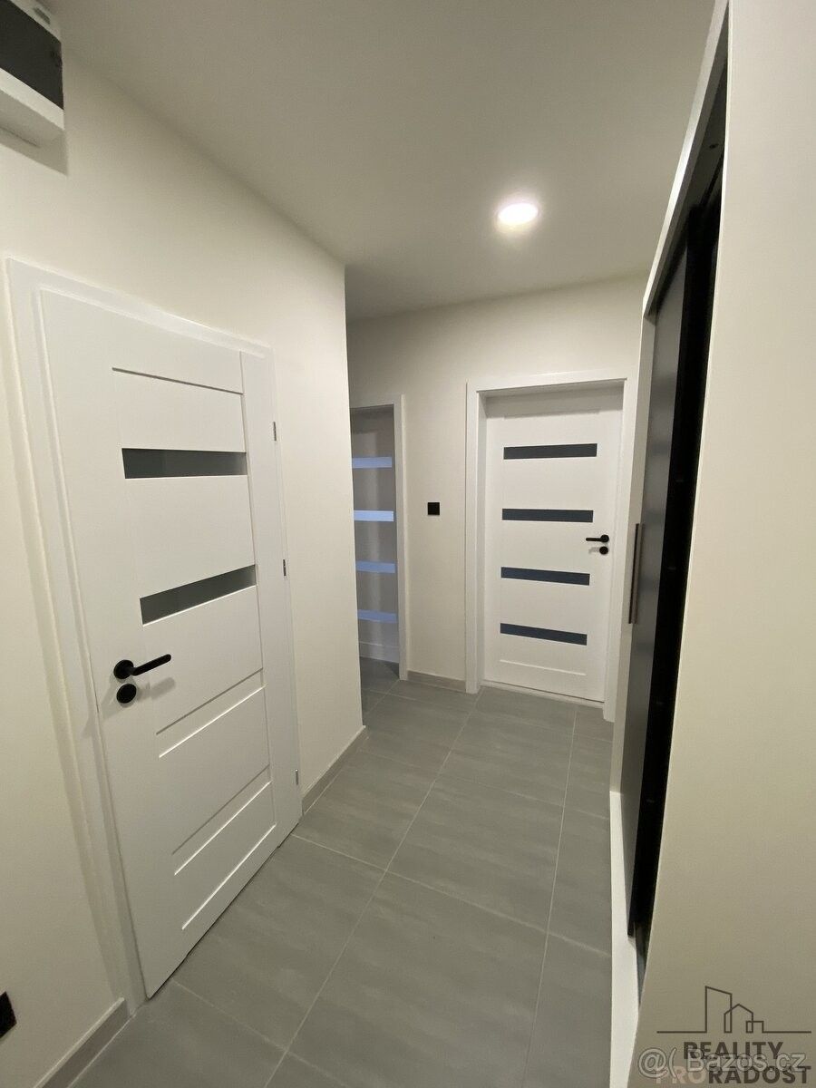 Prodej byt - Karviná, 734 01