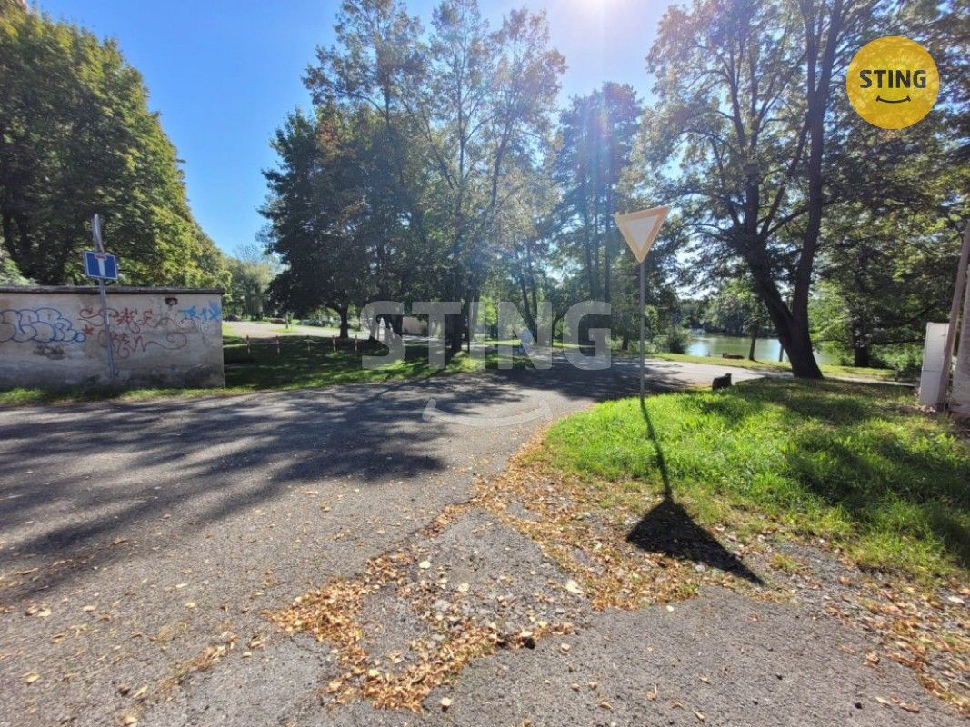 Pronájem garáž - Poruba, Ostrava, 17 m²