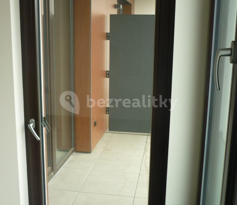 2+kk, V Třešňovce, Praha - Hrdlořezy, 54 m² - 2