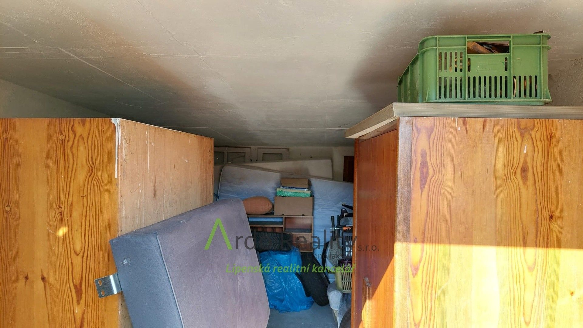 Prodej garáž - Loučovice, 21 m²