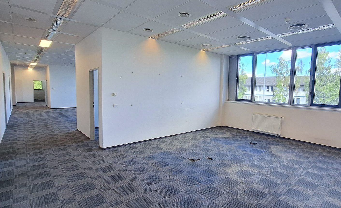 Kanceláře, Ořech, 300 m² - 2
