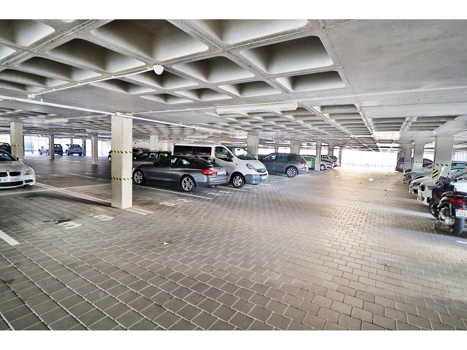 Garáže, Majdalenky, Brno, 15 m² - 2