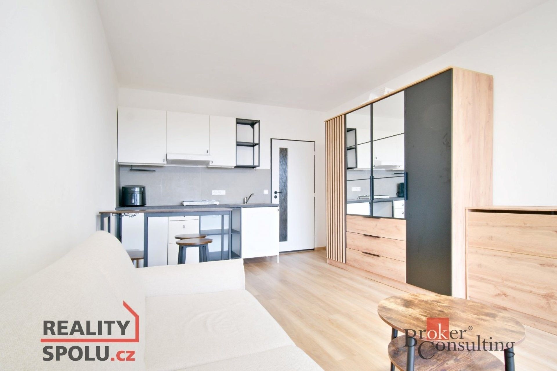 1+kk, Fr. Ondříčka 982, České Budějovice, 23 m²