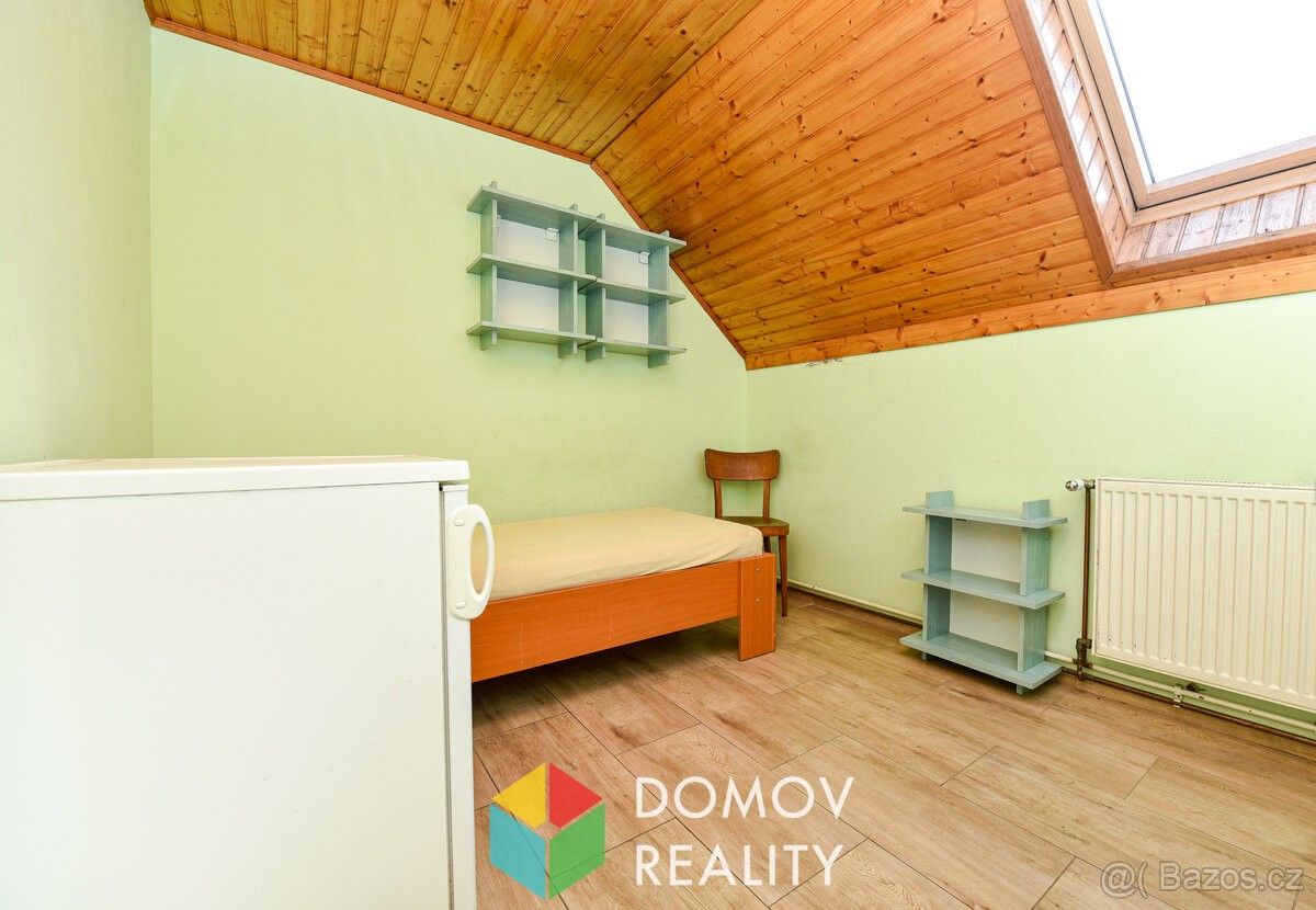 Byty, Zbiroh, 338 08