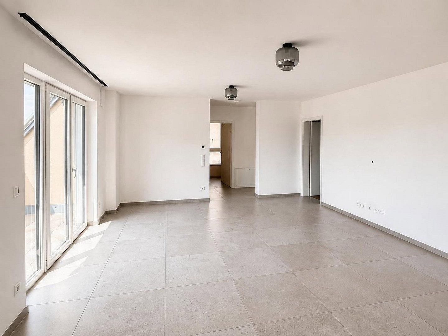 Prodej byt 4+kk - , Bádensko-Württembersko, 110 m² - 5