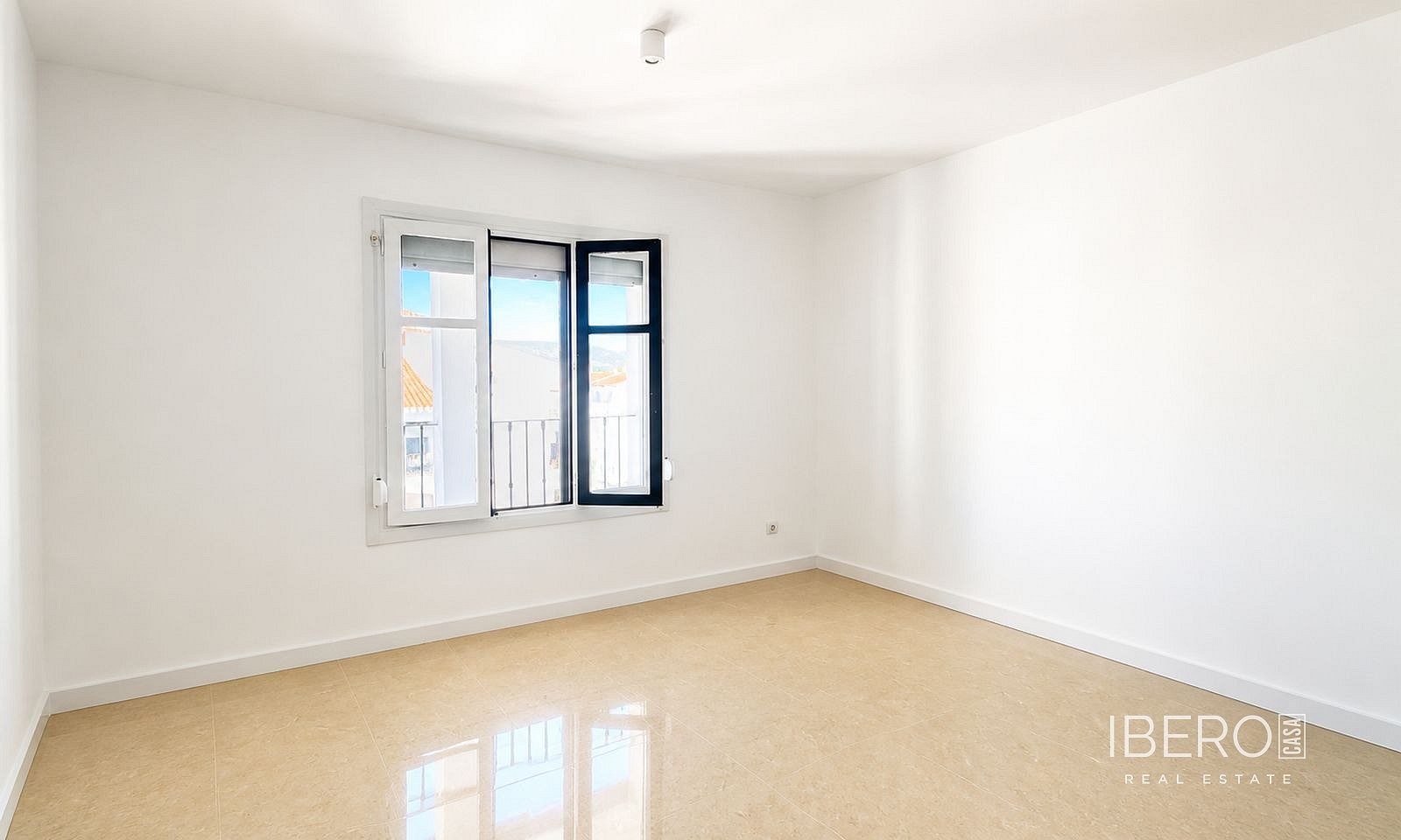 Byt 2+kk · 65 m² · San Luis de Sabinillas, Španělsko - 3
