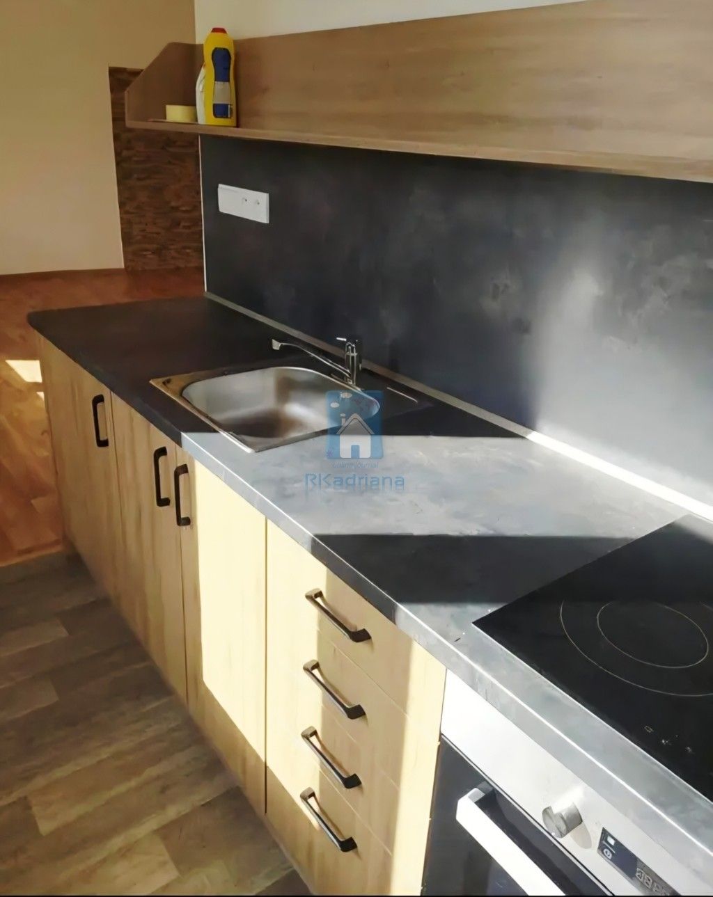 2+kk, Antonína Uxy, Plzeň, 75 m²