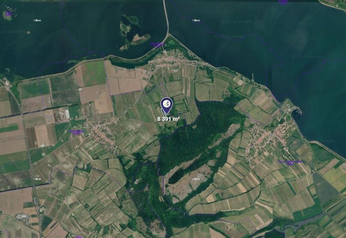 Louky, Horní Věstonice, 8 391 m² - 2