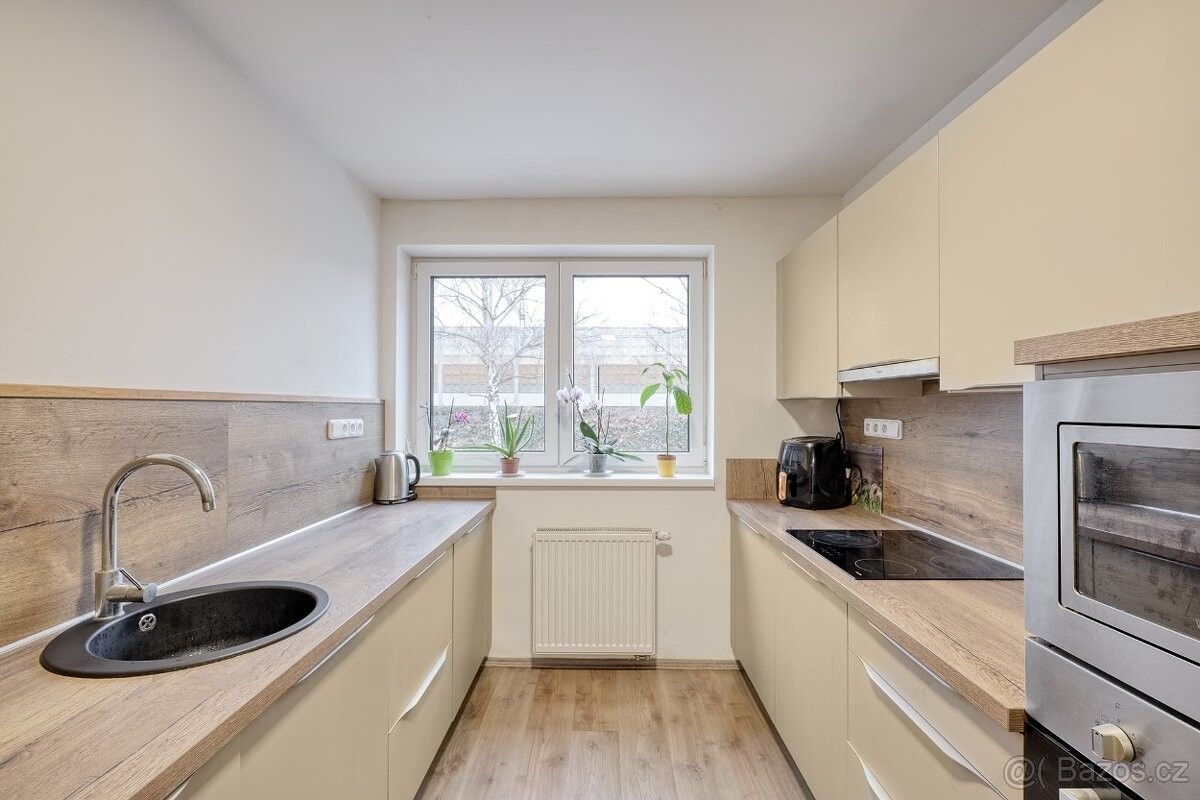 Prodej rodinný dům - Poříčany, 289 14