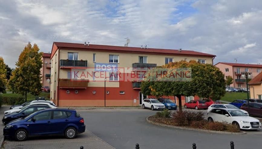 Byty, Tlučná, 330 26