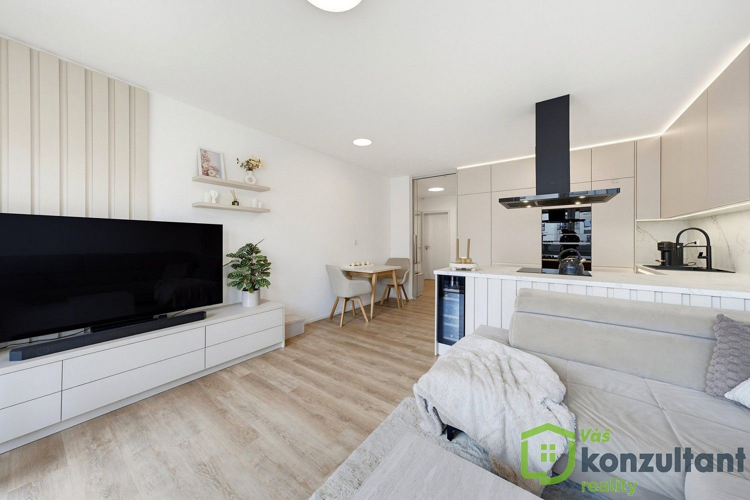 2+kk, Zdenky Vorlové, Velké Meziříčí, okres Žďár nad Sázavou, 60 m² - 2