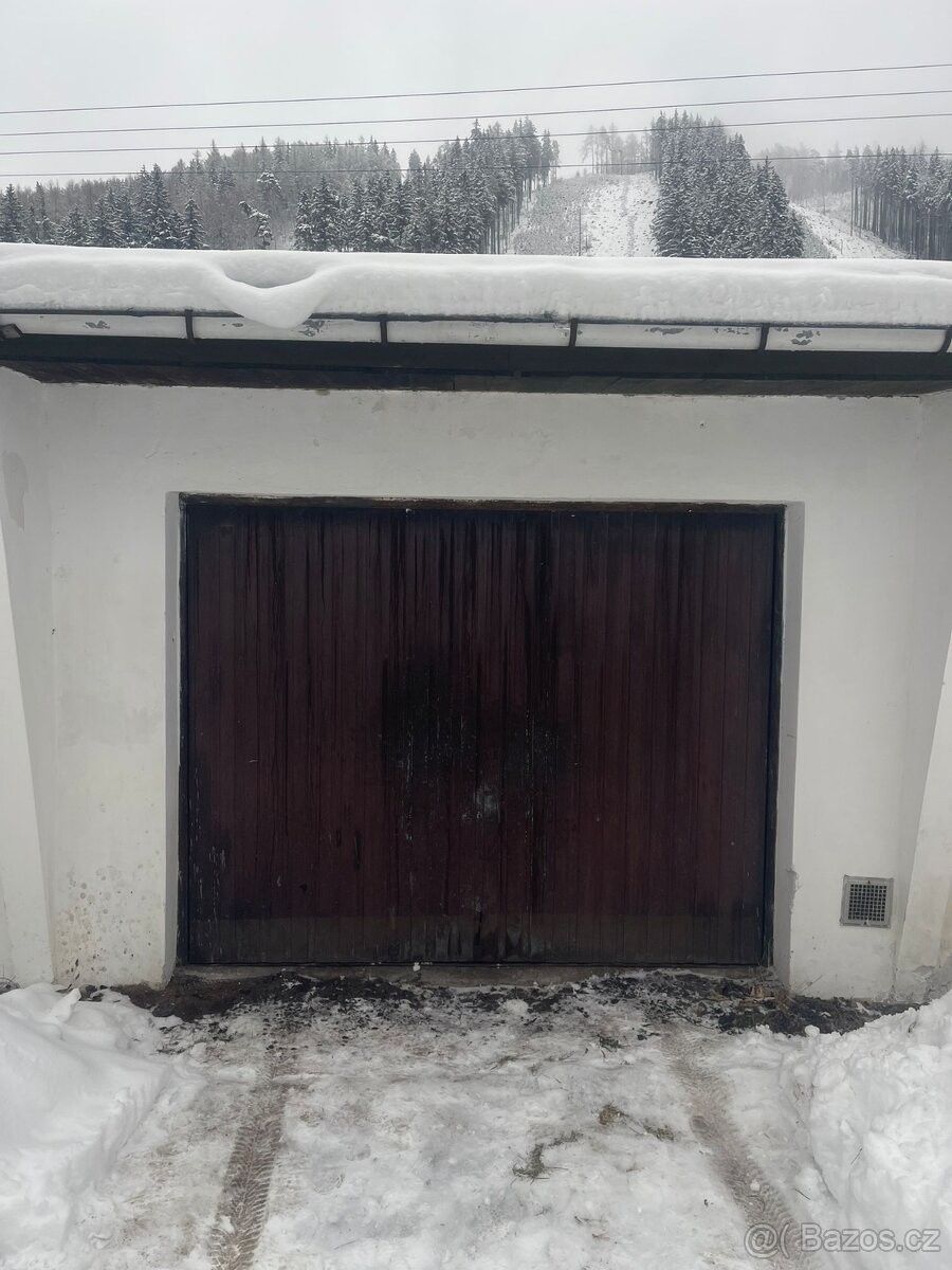 Garáže, Merklín u Karlových Var, 362 34