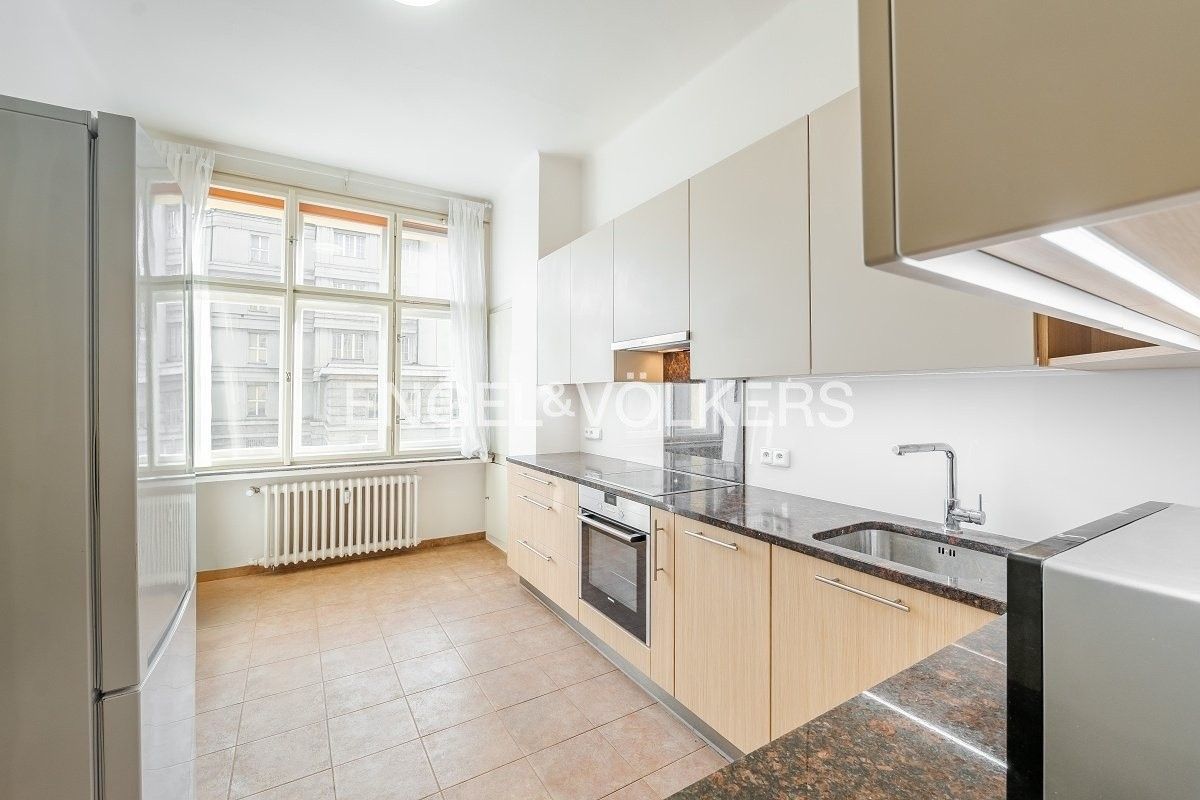 Pronájem byt 3+1 - Na ovčinách 440, Praha, 113 m²