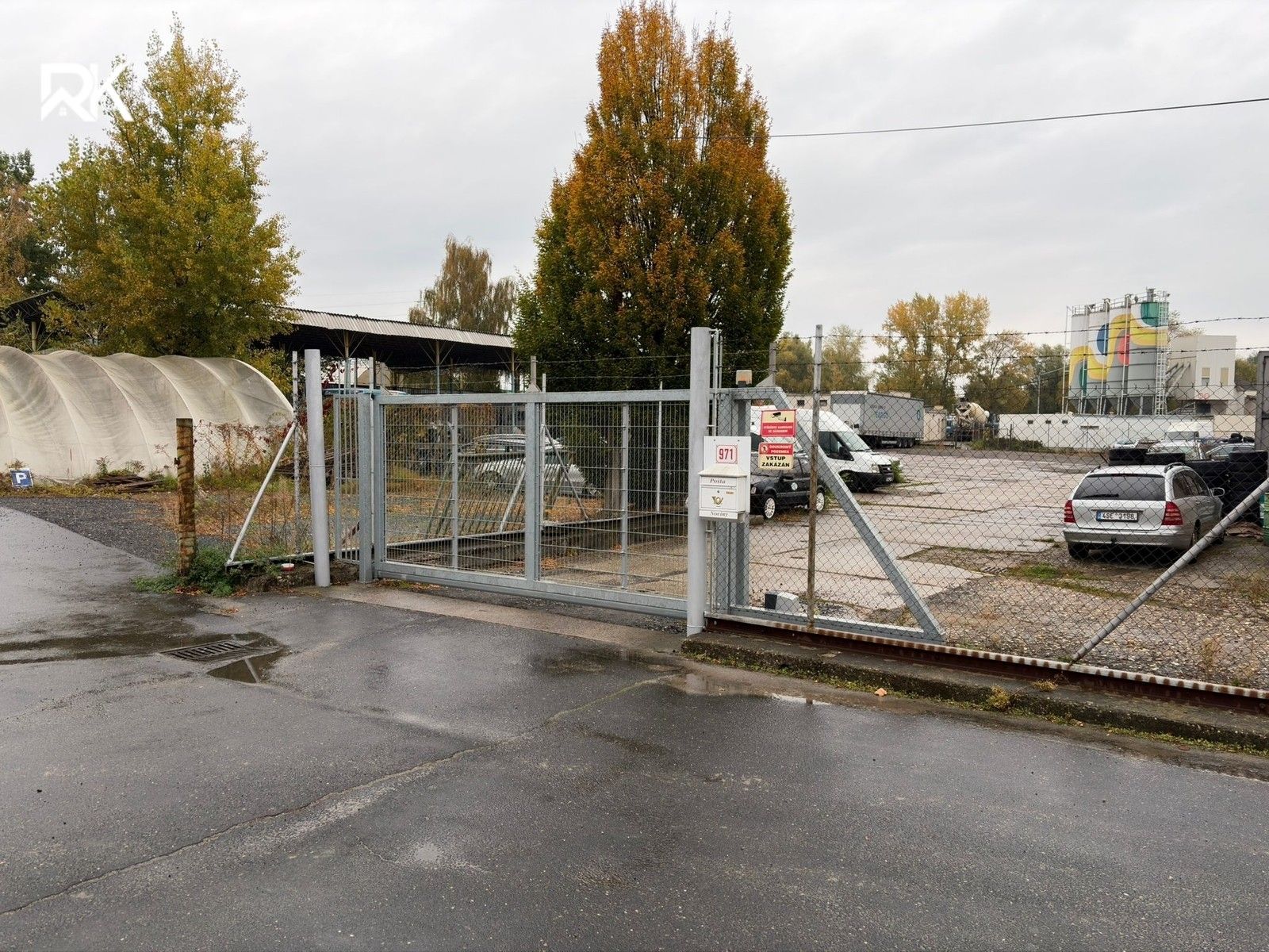 Pronájem komerční - K Dílnám, Kolín, 180 m²