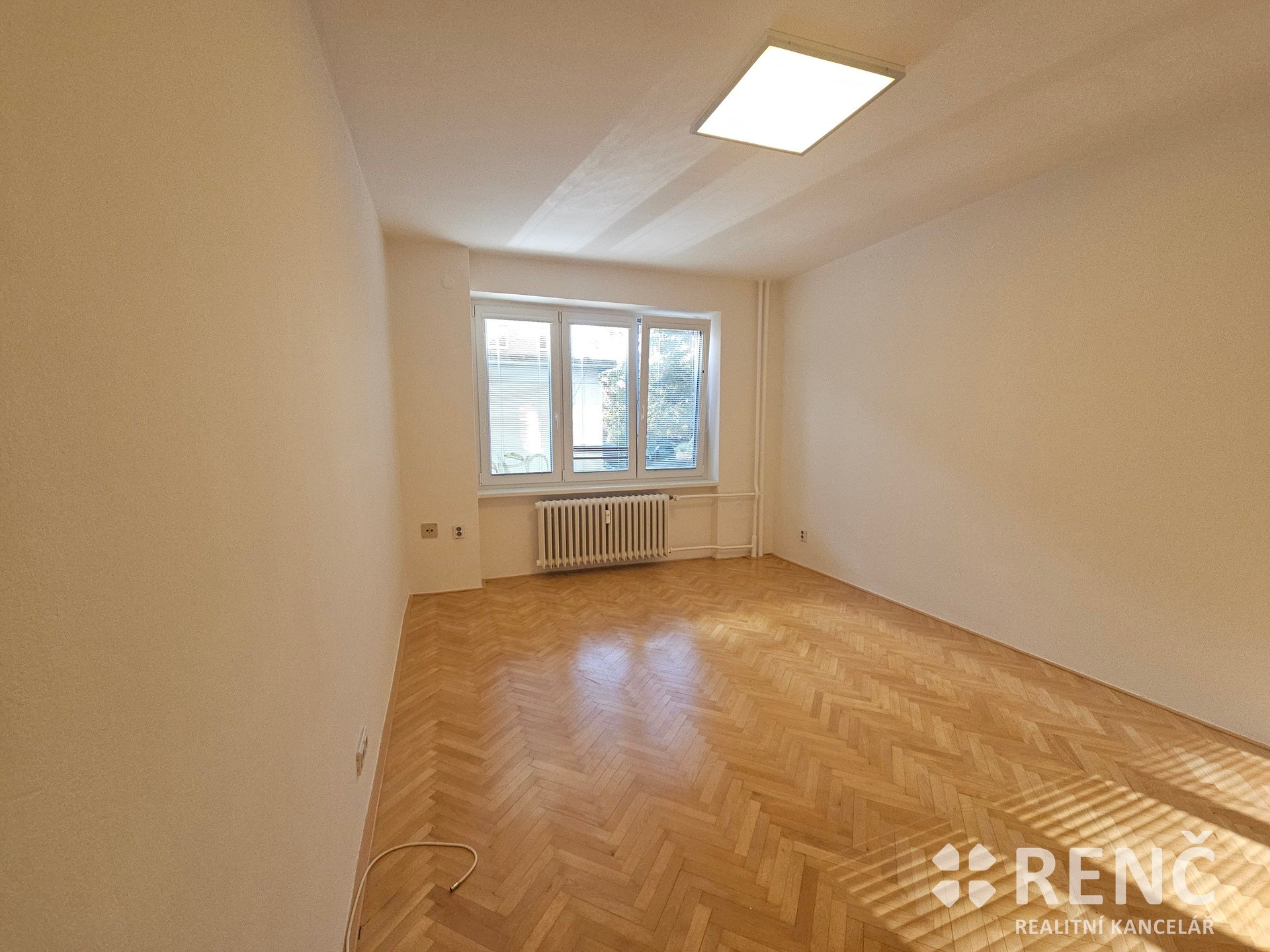 Pronájem byt 2+1 - Trýbova, Brno, 54 m² - 2