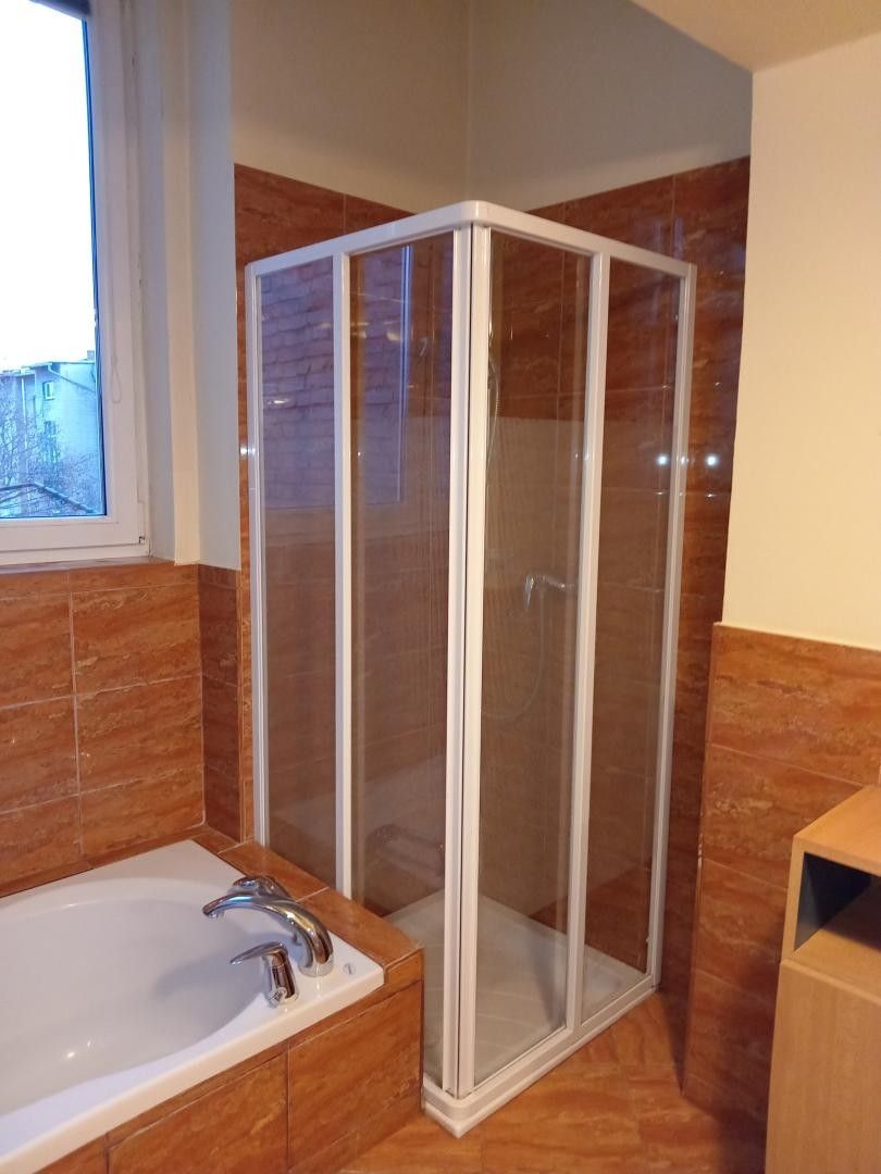 Pronájem byt 2+1 - Resslova, Hradec Králové, 78 m²