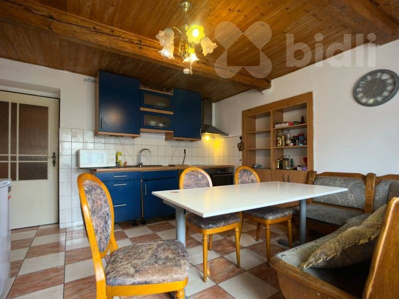 Prodej rodinný dům - náměstí Svobody, Planá, 189 m²