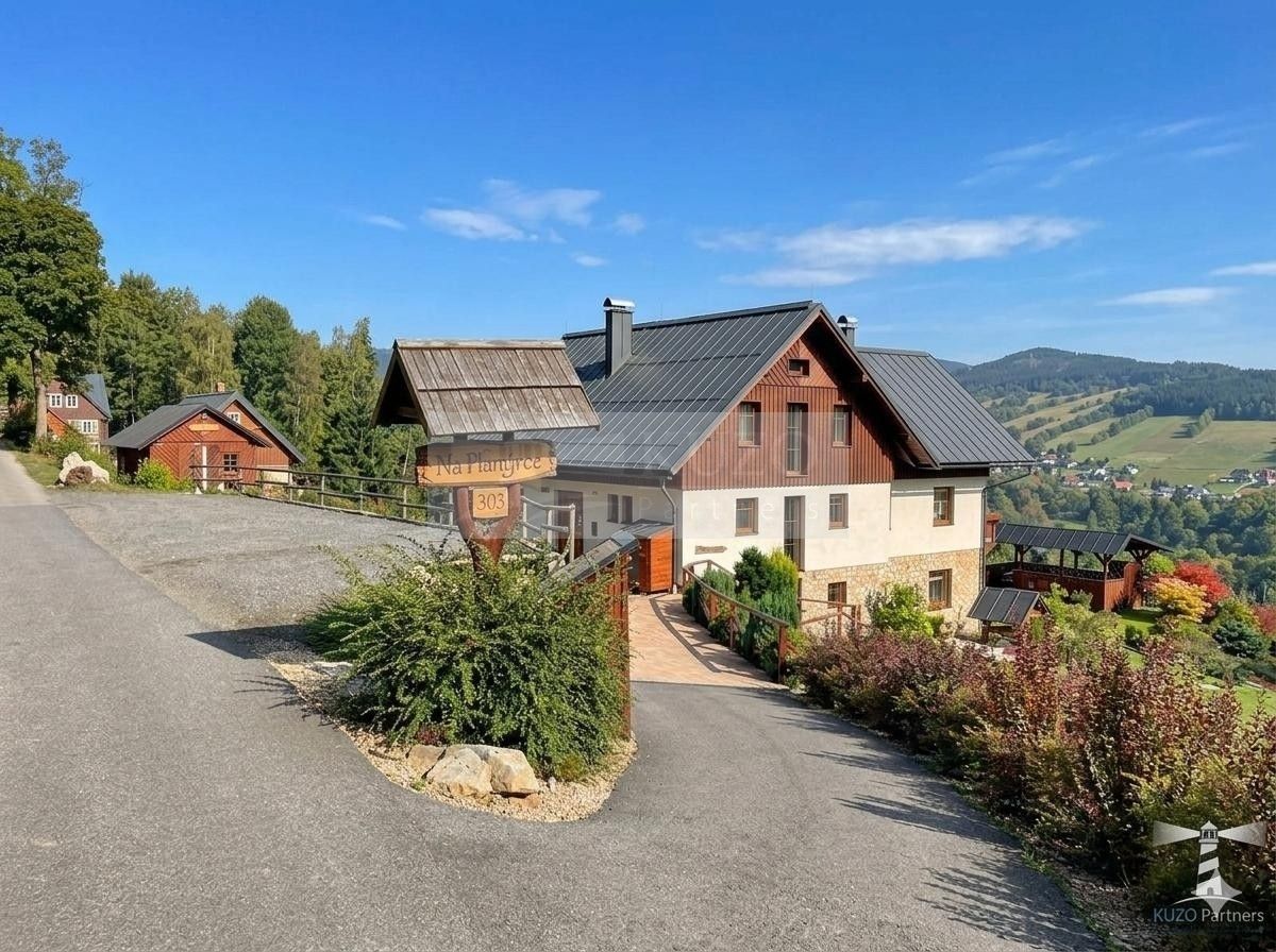 Ostatní, Paseky nad Jizerou, 345 m²