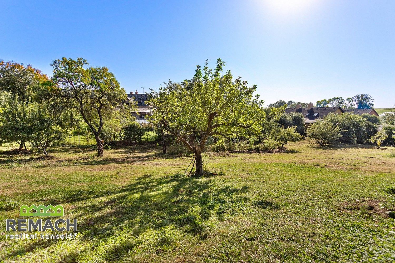 Pozemek pro bydlení, 3 000 m²