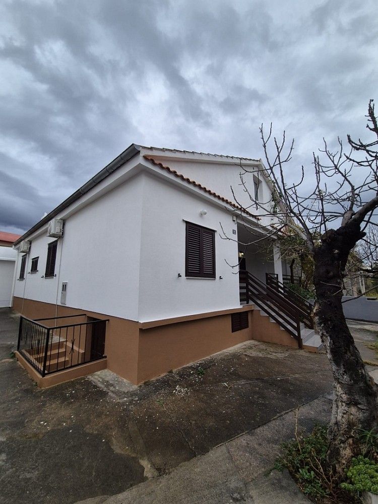 Rodinný dům · 90 m² · Starigrad, HR - 3