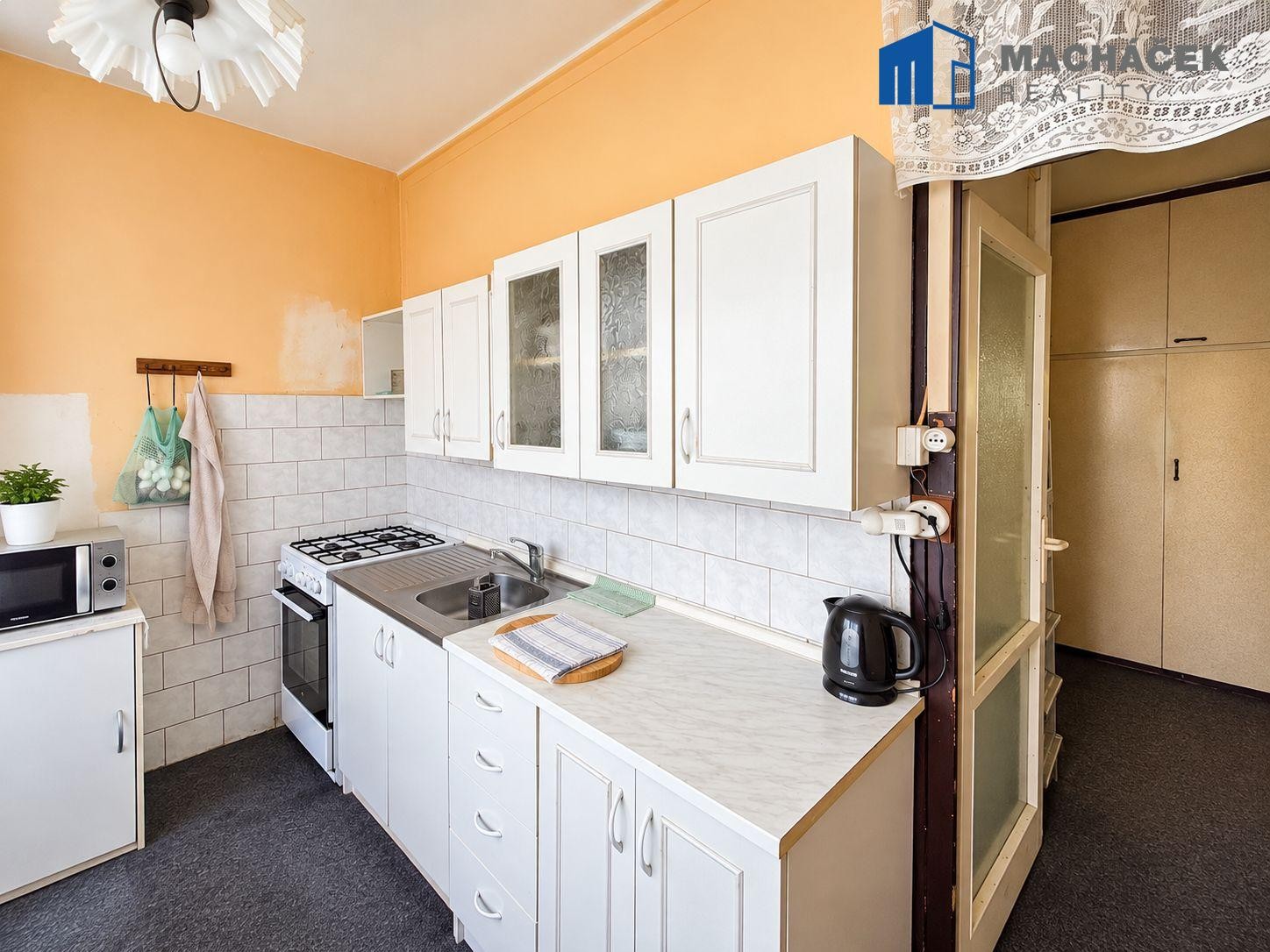Byt 2+1 · 51 m² · V Domkách, Duchcov - 3