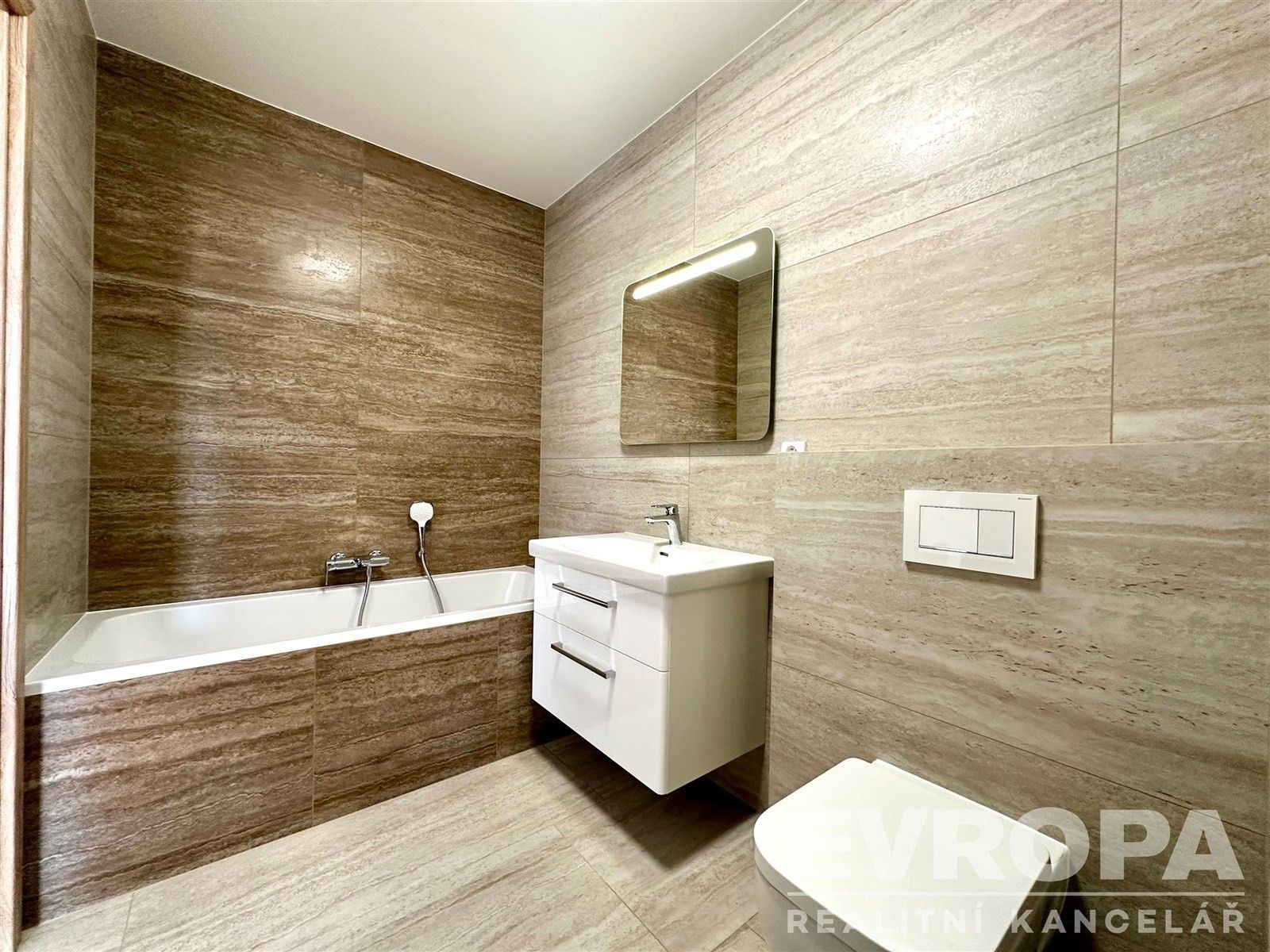 Prodej byt 3+kk - Ke Kuchaři, Vysoký Újezd, 85 m² - 5