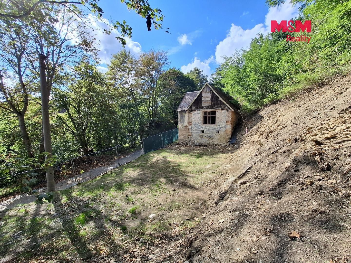 Prodej pozemek pro bydlení - Lomnice - 2