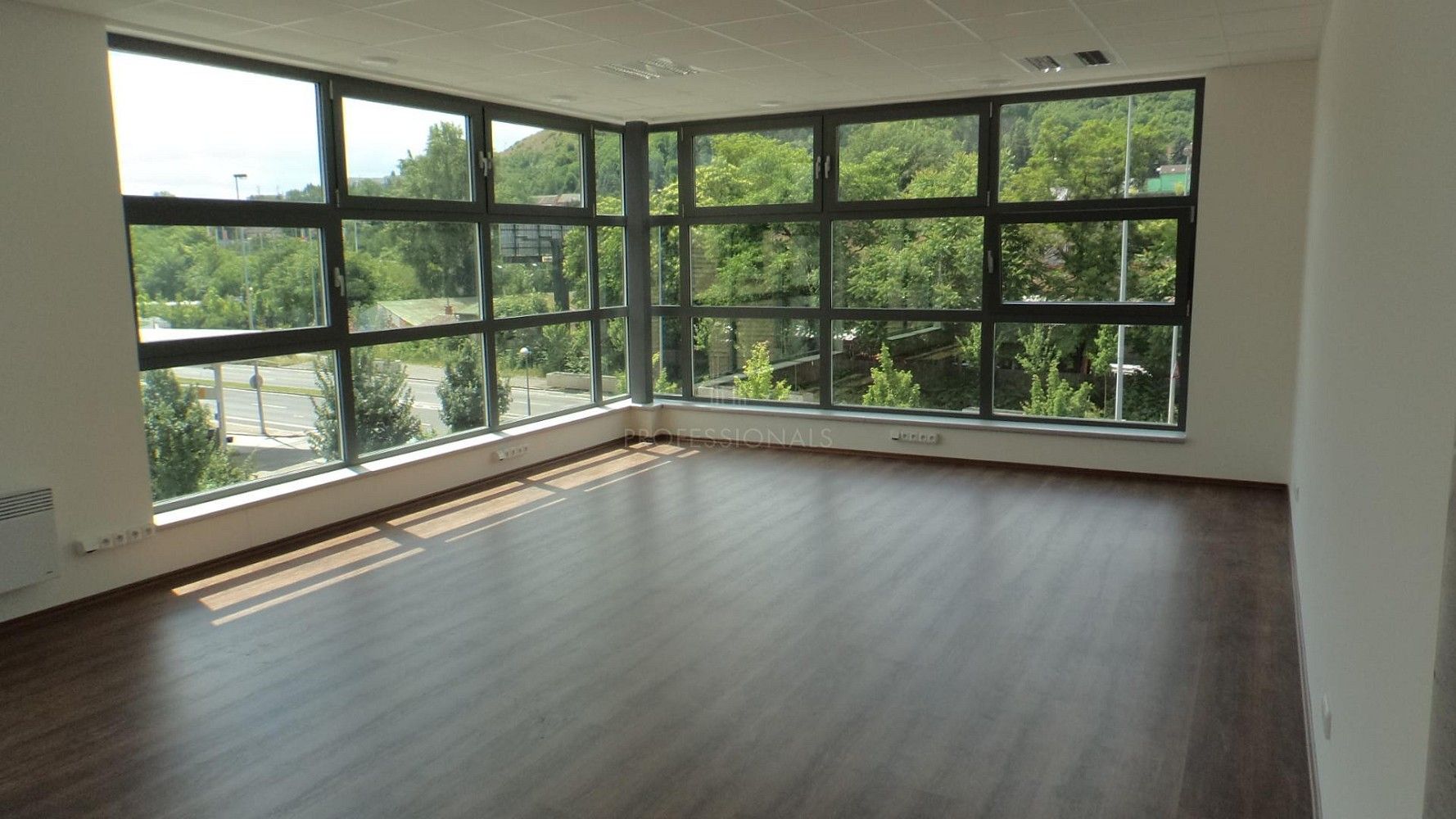 Pronájem kancelář - Praha, Hlavní město Praha, 52 m² - 2