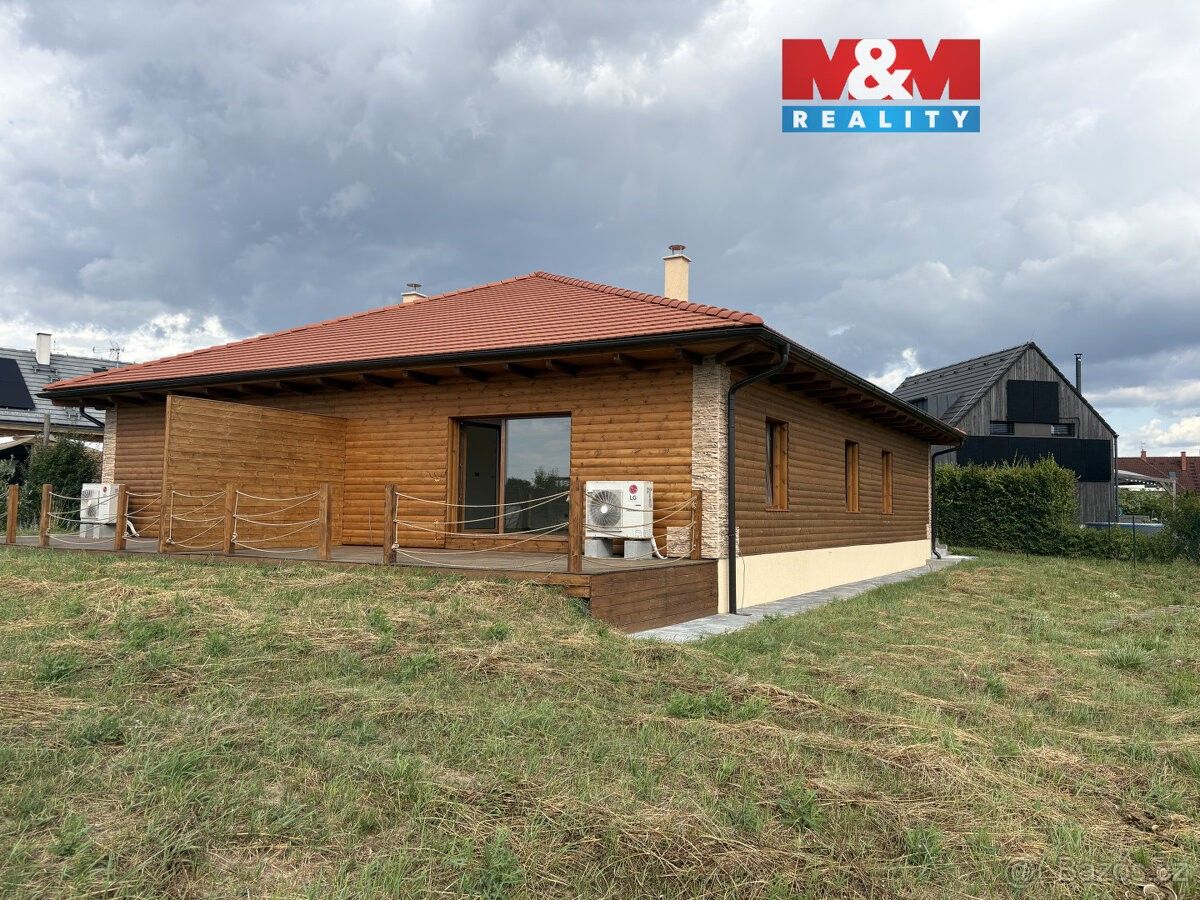 Rodinné domy, Bukovina nad Labem, 533 52