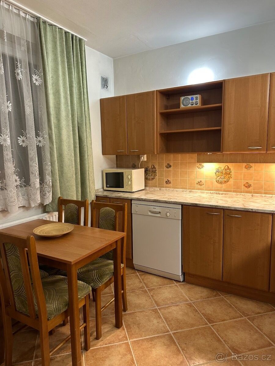 Pronájem byt - Nejdek, 362 22