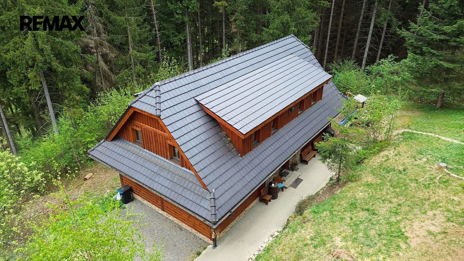Chalupa · 188 m² · Velké Karlovice - Malé Karlovice, okres Vsetín, Zlínský kraj - 4